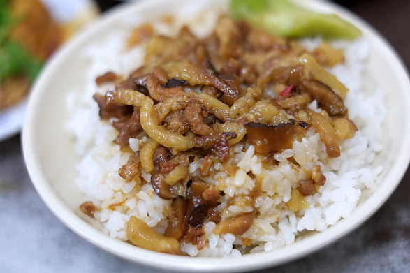 金蜂魯肉飯