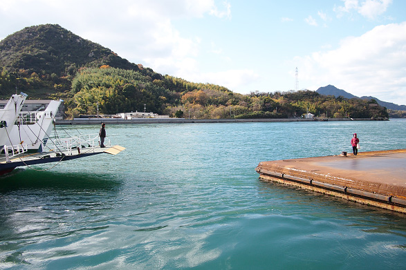 岩城島と因島を結ぶフェリー