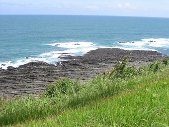 鬼の洗濯岩